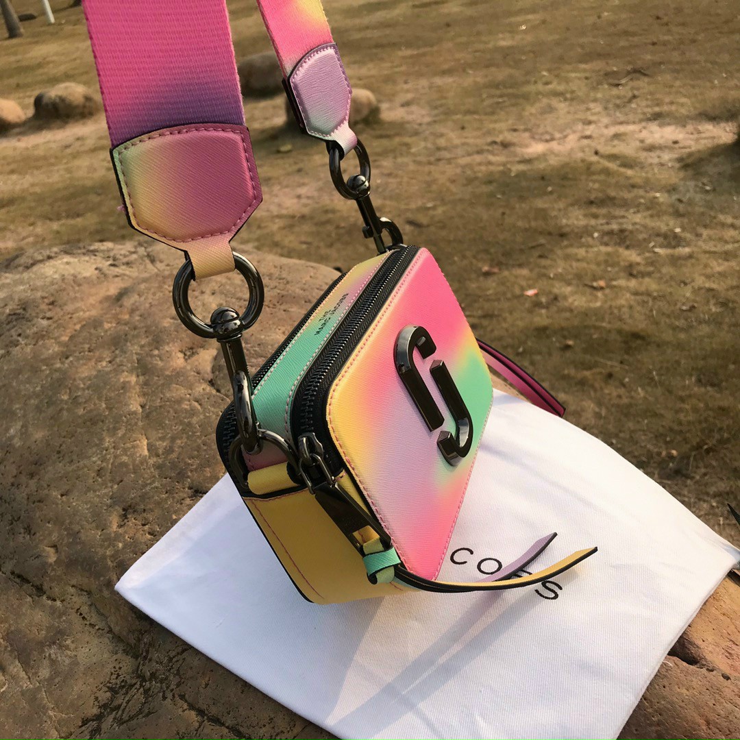 Túi đeo chéo nữ Marc Jacobs Airbrush da thật | Túi xách Snapshot Camera bag mẫu mới nhất 11